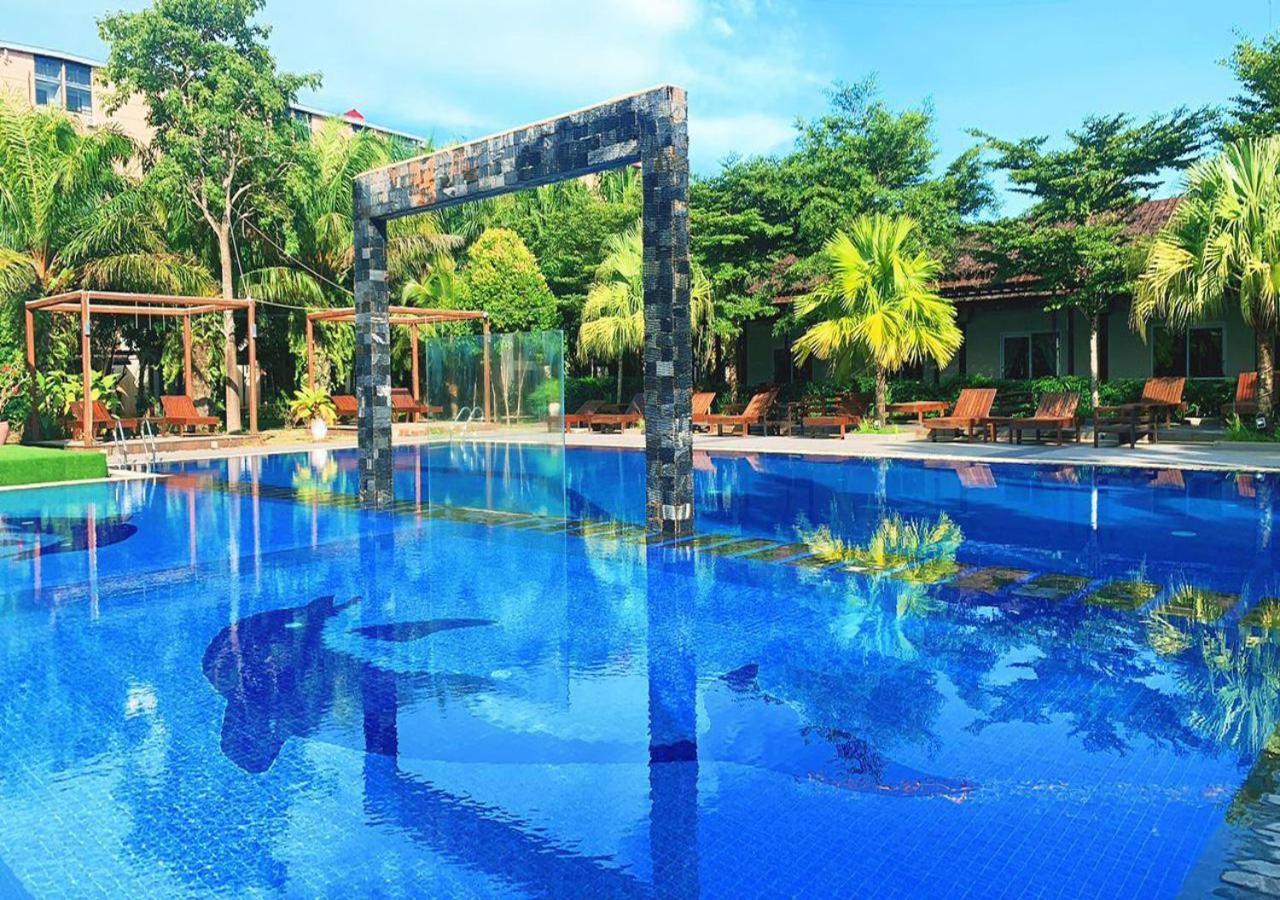 Twin Palms Resort Sihanoukville Eksteriør billede