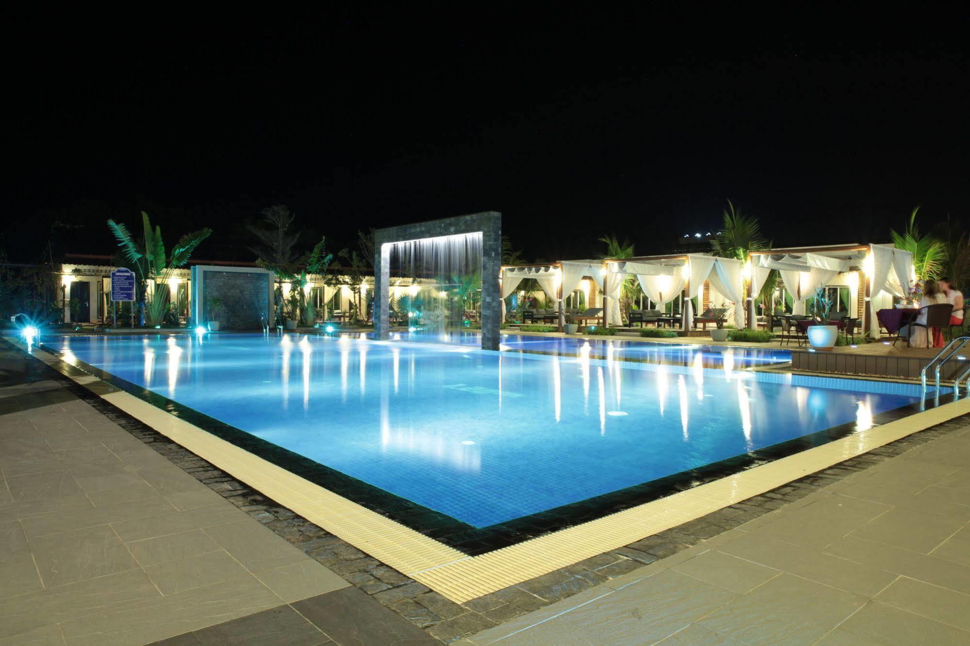 Twin Palms Resort Sihanoukville Eksteriør billede